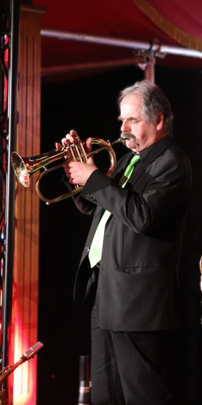 Anselm Marx: Trompete & Gesang | Double Fourtime Dixieband Köln